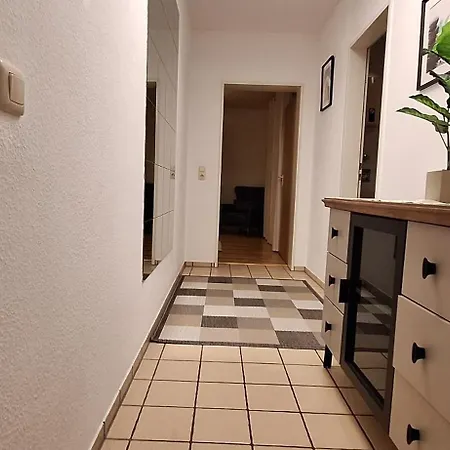 Helles, Liebevoll Eingerichtetes In Apartment